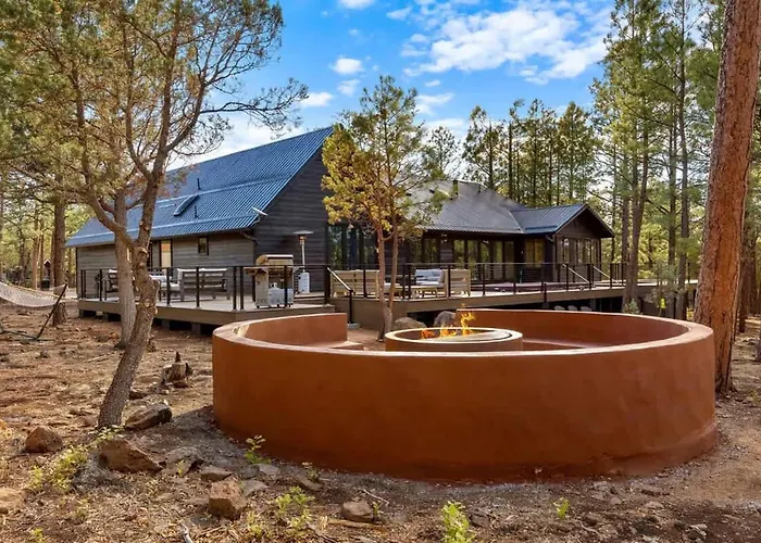 Holiday home Stylish Fire Pit Hot Tub & Forest Views