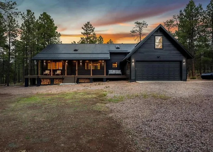 Holiday home Stylish Fire Pit Hot Tub & Forest Views Pinetop-Lakeside